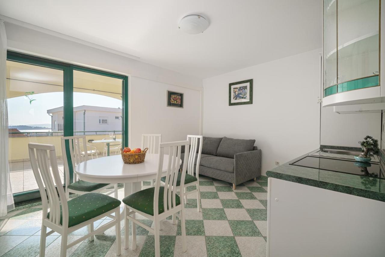 Villa David Vodice Luaran gambar