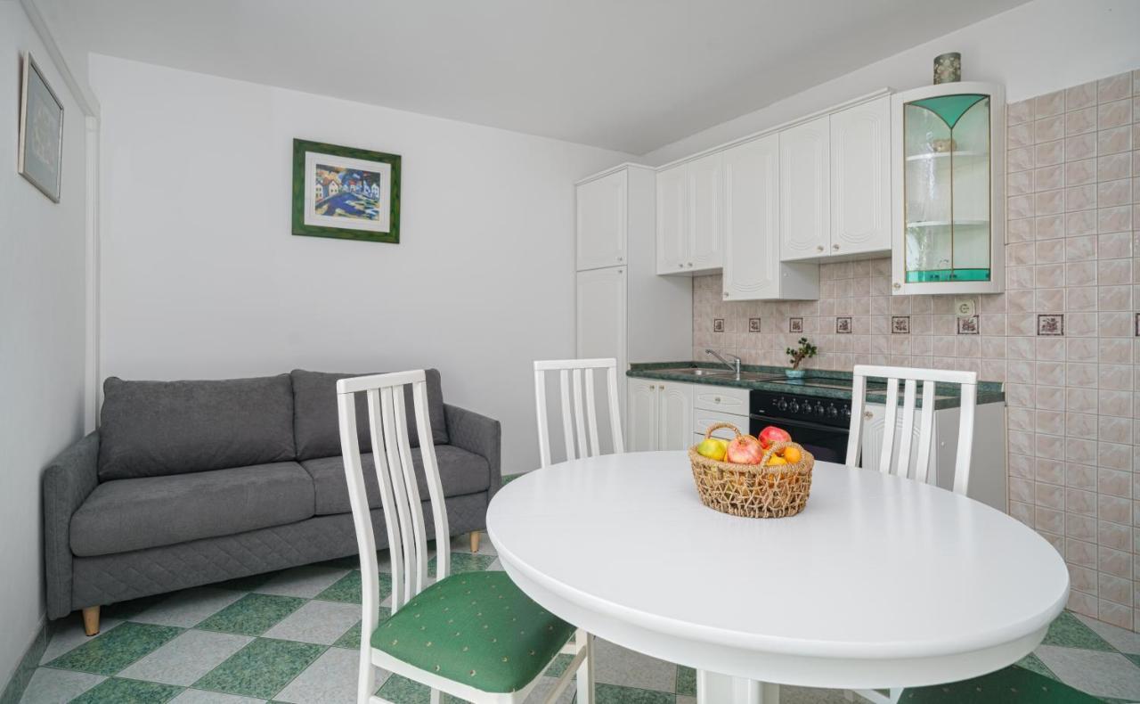 Villa David Vodice Luaran gambar