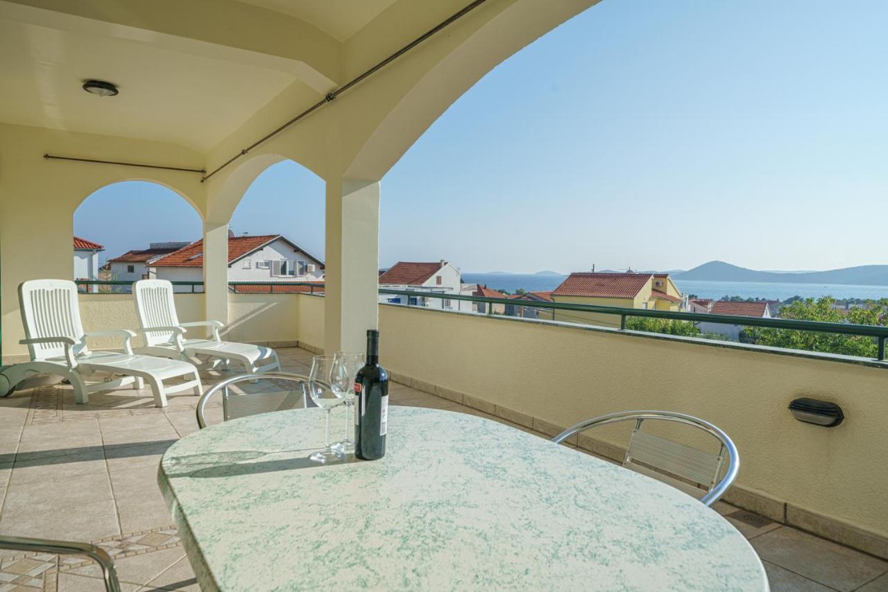 Villa David Vodice Luaran gambar